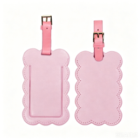 Étiquette de bagage en cuir PU de luxe personnalisée avec logo, forme ondulée, boucle métallique dorée, cadeau pour carte d'embarquement