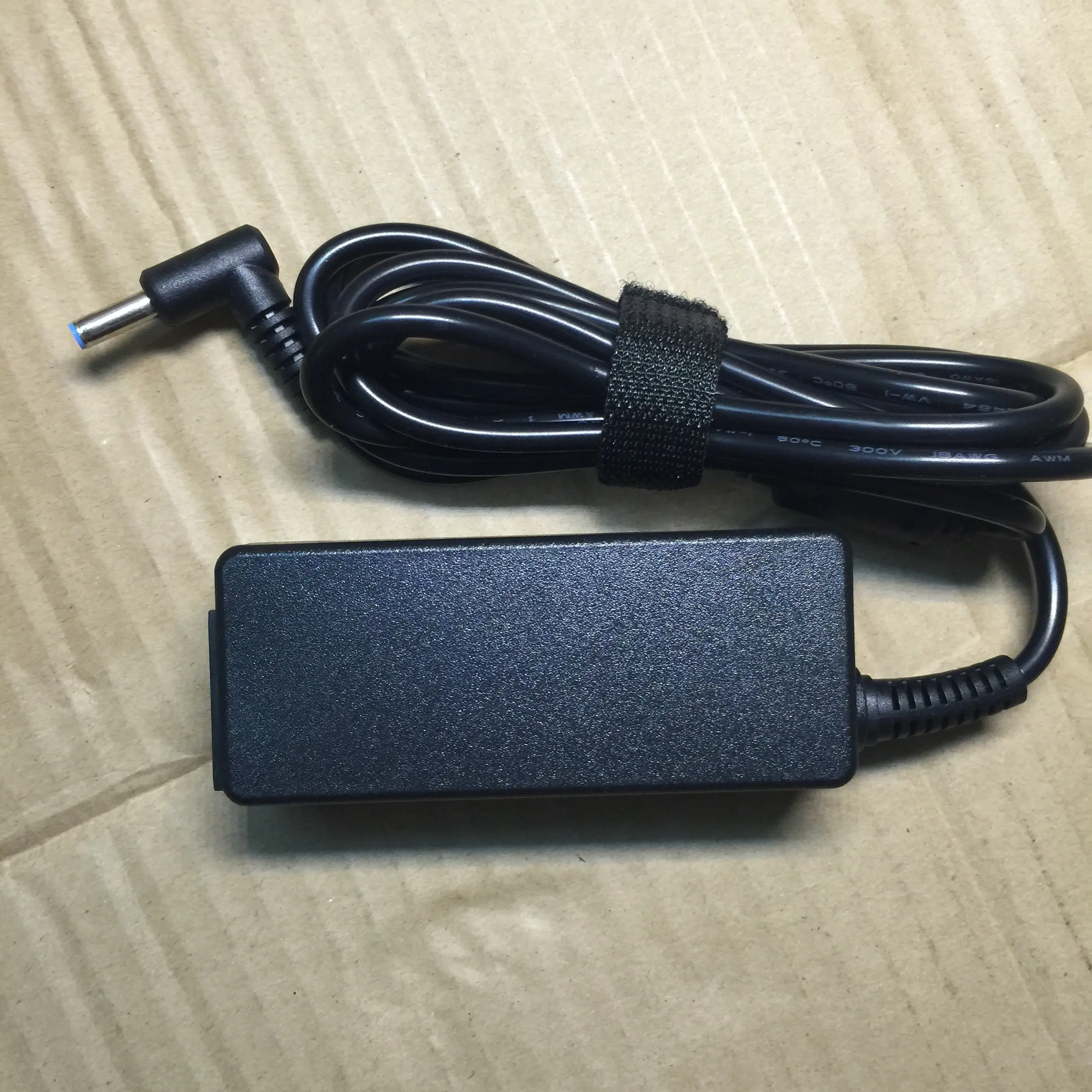 45W 19.5V 2.31A อะแดปเตอร์ AC สายไฟสำหรับ HP Pavilion 11 13 15/EliteBook Folio 1040 g1 Charger OEM อะแดปเตอร์