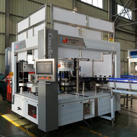 Machine d'étiquetage rotative à colle thermofusible OPP de haute précision pour bouteilles en plastique PET, 6000-15000 BPH, avec système de contrôle intelligent PLC