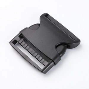 Hebilla de nailon de 60 mm, negra, de plástico, ajustable, para correas de mochila y riñonera - Product Image 1