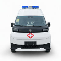 Nouvelle ambulance électrique Geely pour le transfert de patients, véhicule médical de secours d'urgence avec équipement complet de soins intensifs