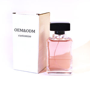 Flacon de parfum vide de luxe personnalisé avec logo, 100 ml, carré plat, transparent avec bouchon noir, flacon de parfum en verre réutilisable - Product Image 1