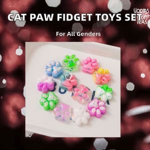 Jouets sensoriels anti-stress silencieux Kawaii en forme de pattes de chat, colorés et mignons, très populaires - Product Image 2