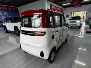 Adecuado para que las mujeres conduzcan, un sedán eléctrico de cuatro puertas para desplazamientos urbanos, con un diseño de doble fila - Product Image 3