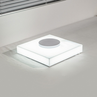 Base lumineuse rotative rechargeable Présentoir de bureau pour bijoux Présentoir de magasin Personnalisation de la boîte lumineuse