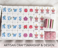 Ensemble de Mahjong américain classique rose gravé sur mesure, tuiles en acrylique de luxe, écologiques et portables, cadeau haut de gamme pour 4 joueurs