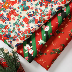 Rayures personnalisées bricolage <span class=keywords><strong>graphique</strong></span> dessin animé sublimation décoration maison mignon designer polyester matelassé <span class=keywords><strong>tissu</strong></span> à coudre pour décoration de noël - Product Image 1