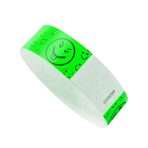 Cinturino da polso luminoso fluorescente per bambini stampa evento promozionale in plastica per divertimento in vinile con Logo monouso personalizzato braccialetto da concerto - Product Image 6