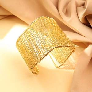 Brazalete de cadena geométrica chapada en oro para mujer con engaste de bisel, joyería bohemia de aleación para fiestas. - Product Image 5