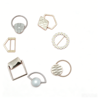 Boucle coulissante ovale torsadée en alliage de zinc écologique de luxe, plaquée or brillant, accessoires de ceinture personnalisés pour vêtements