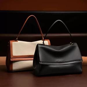 Maletín de Cuero de Gran Capacidad al por Mayor de Fábrica, Bolso Cruzado para Mujer - Product Image 1