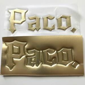 Transferencia de calor de TPU de alta densidad 3D Puff para chaquetas personalizadas Bolsas Logo Parches de Tpu de alta frecuencia con efectos metálicos o brillantes - Product Image 5