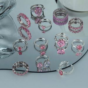 Anillo de Compromiso y Boda de Plata de Ley 925 con Circonita Cúbica Rosa Venom 5A 8A de Corte Radiante para Mujer, Joyería Sparkle - Product Image 4