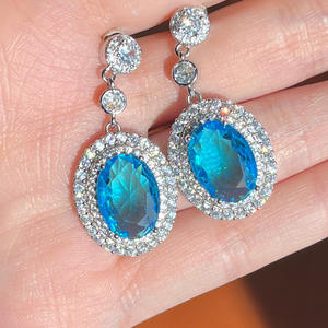 Boucles d'oreilles en diamant bleu E1961, boucles d'oreilles pendantes en argent 925, serti clos, bijoux de luxe pour femmes, bijoux de mariage - Product Image 6