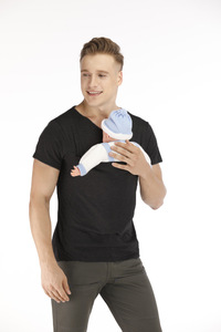 T Shirt de sécurité avec <span class=keywords><strong>poche</strong></span> <span class=keywords><strong>kangourou</strong></span> Vêtements d'été à manches courtes Mère Père Top Homme Tshirt Baby Pouch Hoodie - Product Image 4