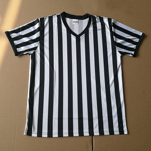 Người đàn ông của trọng tài Áo sơ mi sọc trọng tài Jersey hình phạt cờ và còi cho bóng đá bóng đá thể thao và Halloween cosplay - Product Image 5