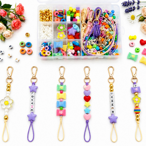 Kit al por mayor para hacer llaveros DIY: Cuentas acrílicas coloridas de flores y estrellas con cordones, cierres de langosta y cuentas de <span class=keywords><strong>letras</strong></span> para dijes de bolsos. - Product Image 2