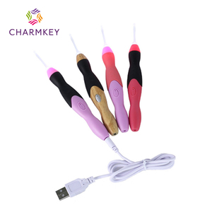 Set de crochets neuf en un LED Outils de <span class=keywords><strong>crochet</strong></span> <span class=keywords><strong>lumineux</strong></span> et rechargeables avec <span class=keywords><strong>crochet</strong></span> à luminosité réglable pour travaux d'aiguille - Product Image 3