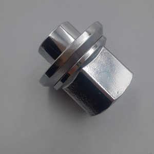 Tuerca de manga larga cromada Tuerca de rueda trasera para camión - Product Image 2