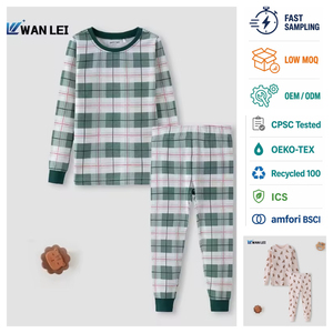 Pijamas de Natal para Crianças, Meninos e Meninas, Estampa Xadrez Vermelha e Verde, 100% Algodão Orgânico, Conjunto Longo e Respirável, Estilo Familiar - Product Image 1