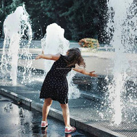Fontaine aquatique commerciale LED personnalisée en acier inoxydable, spectacle de danse de l'eau et de la musique, design moderne de luxe, eau et feu