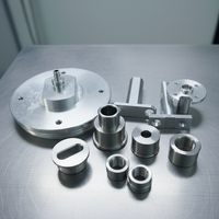 Produits métalliques personnalisés directement de l'usine, pièces en acier inoxydable usinées CNC OEM avec services de tournage et de perçage depuis Shenzhen