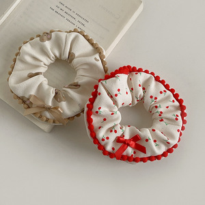 Vente en gros <span class=keywords><strong>de</strong></span> chouchous floraux avec nœud d'ours mignon, tissu à <span class=keywords><strong>haute</strong></span> élasticité, attaches pour cheveux <span class=keywords><strong>de</strong></span> <span class=keywords><strong>queue</strong></span> <span class=keywords><strong>de</strong></span> <span class=keywords><strong>cheval</strong></span> pour femmes, accessoires pour cheveux à la mode - Product Image 5