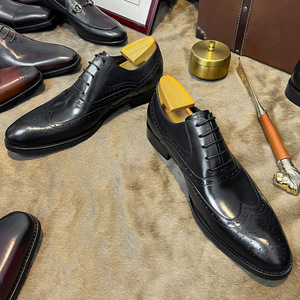 Nouvelles chaussures en cuir italiennes faites à la main, décontractées, formelles, avec lacets et semelles rigides, respirantes, antidérapantes, pour l'automne, pour hommes - Product Image 3