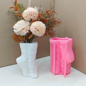 قالب سيليكون على شكل حذاء باليه لصنع المزهريات المجوفة، تصميم فني للمزهريات، قالب سيليكون للخرسانة والجبس والشموع - Product Image 1