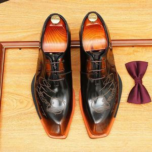 Zapatos de Cuero para Hombre de Negocios, Zapatos de Charol para Fiesta, Zapatos Hechos a Mano de Alta Gama, Zapatos Clásicos de Cuero para Hombre - Product Image 1