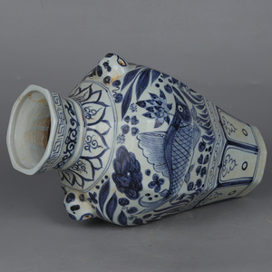 Jarrón de Porcelana de Cerámica de Reproducción Antigua China de <span class=keywords><strong>la</strong></span> Dinastía Yuan, Azul y Blanco con Patrón de Peces, Decoración de Mesa - Product Image 4