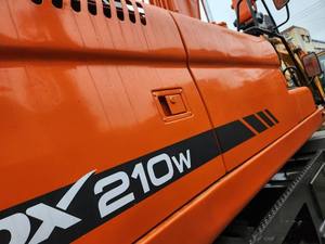 Excavateurs d'occasion Excavateur sur roue Doosan 210 Doosan210W DX210 21Ton 20Ton Doosan à vendre - Product Image 5