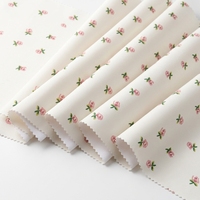 Tissu en polyester laminé 600D à imprimé numérique floral mini roses roses mignonnes pour sac à dos, trousse de maquillage, décoration intérieure