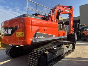 Excavadora de cadenas Doosan DX225 usada, modelo 2020, motor probado e inspeccionado, pocas horas de trabajo, buen estado, en venta - Product Image 6