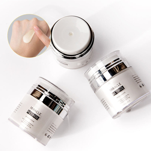 Creme Facial Hidratante Anti-Idade e Clareador com Peptídeos e Óleo de Manteiga de Karité para Todos os Tipos de Pele - Product Image 3