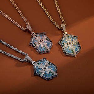 Collar de Cadena con Colgante de Insignia de Club de Fútbol Hip Hop de Europa y Estados Unidos, de Cobre, para Unisex - Product Image 1