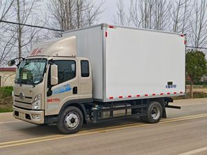 Camion Frigorifero a 6 Ruote da 6 Tonnellate Utilizzato per Mantenere una Temperatura Costante di 0 Gradi ° Da <span class=keywords><strong>C</strong></span> a 8 ° <span class=keywords><strong>C</strong></span> o -18 ° <span class=keywords><strong>C</strong></span> per Frutta e Verdura. - Product Image 3