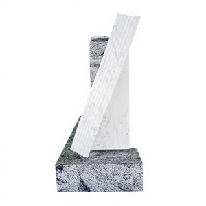 Monuments funéraires en marbre blanc de Carrare - Product Image 5