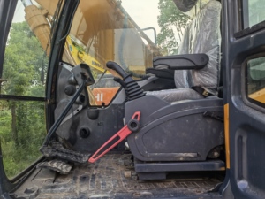 High Efficiency <b>Used</b> Hyundai 220lc-9s 22 Ton <b>Used</b> Excavator Original Engine Core Motor Hyundai 220lc-9s Excavator for sale - Product Image 6