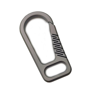 Tùy chỉnh <span class=keywords><strong>CNC</strong></span> Móc chìa khóa phụ kiện hợp kim titan khóa ngoài trời EDC Công cụ Túi cắm trại nhanh móc - Product Image 2