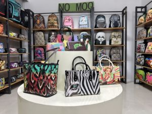 Carino Anti-furto Executive zaino per ragazze in poliestere fodera chiusura a cerniera per uso scolastico - Product Image 4