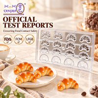 Moule à croissants personnalisable Tangba, moule à chocolat OEM ODM en polycarbonate, moule à pralines à démoulage facile pour boulangerie française, fabrication de bonbons