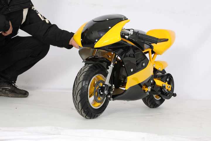 2021SS□Supreme□Lezyne Pocket Bike Pump 振り落とし