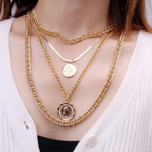 Collar de cadena gruesa dorada de varias capas con colgante de moneda, conjunto de joyería de moda hip hop para mujer - Product Image 3
