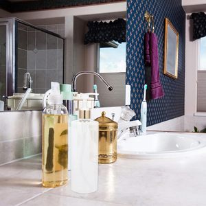 100ml 150ml 200ml 250ml 300ml 400ml 500ml Bouteille de presse de lotion pour animaux de compagnie Bouteille vide en plastique Shampooing Bouteille à tête de pompe en or - Product Image 5