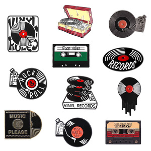 Tùy Chỉnh Cổ Điển Băng Ghi Âm Kim Loại Phù Hiệu Retro Pins Rock Buổi Hòa Nhạc Fan Sưu Tập Âm Nhạc Điện Tử Lễ Hội Sự Kiện Quà Tặng - Product Image 1