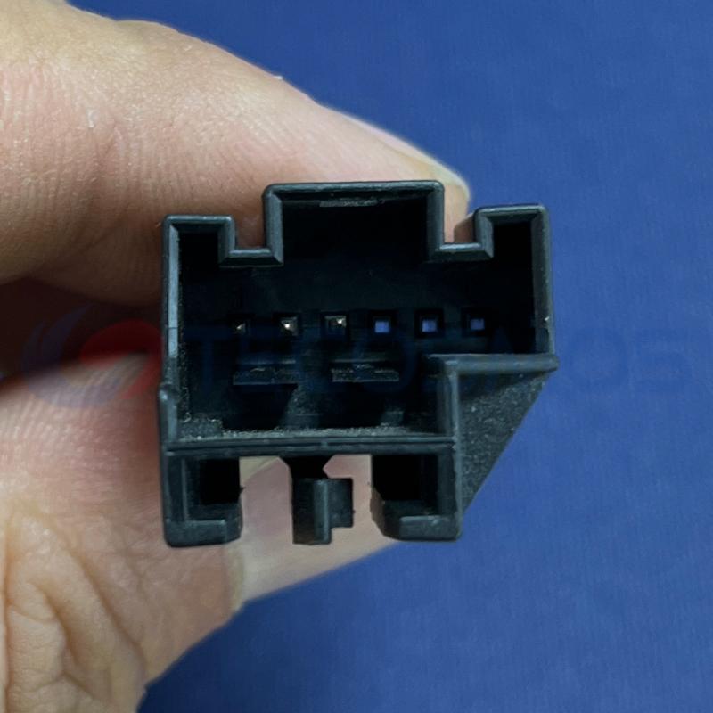 Car Connector For BMW For BMW For BMW sensor plug 6989286-01 6 pins CT6-0010G-1