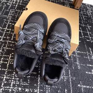 2025 New Arrivals Hot Selling Brands Designer Fashion Trendy Printed Best Leather Unisex Snow Boots Fashionable Platform Shoes - Product Image 5
