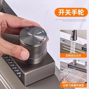 Grifo de Cocina Monomando con Rociador Extraíble, Montaje en Cubierta, 2.0-2.9 Gal/min, Válvula de Cerámica - Product Image 5