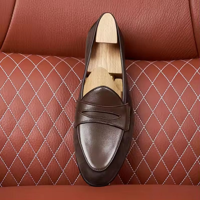 สีน้ำตาล